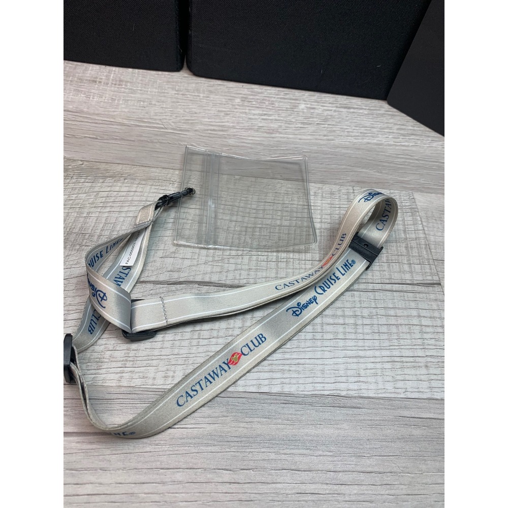 Disney Cruise Line Castaway Club Silver Lanyard with Clear ID Badge Holder 5629